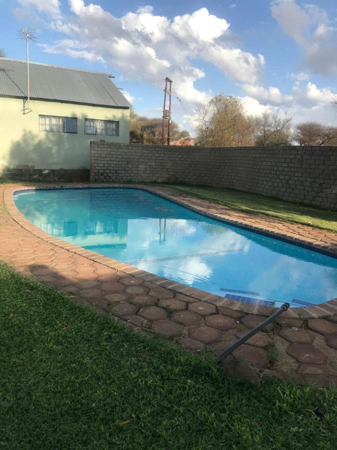 Selons River Lodge Rustenburg Buitenkant foto